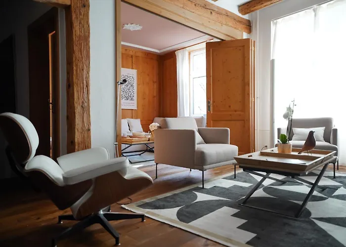 Rooftop Maisonette In Old Town Daire