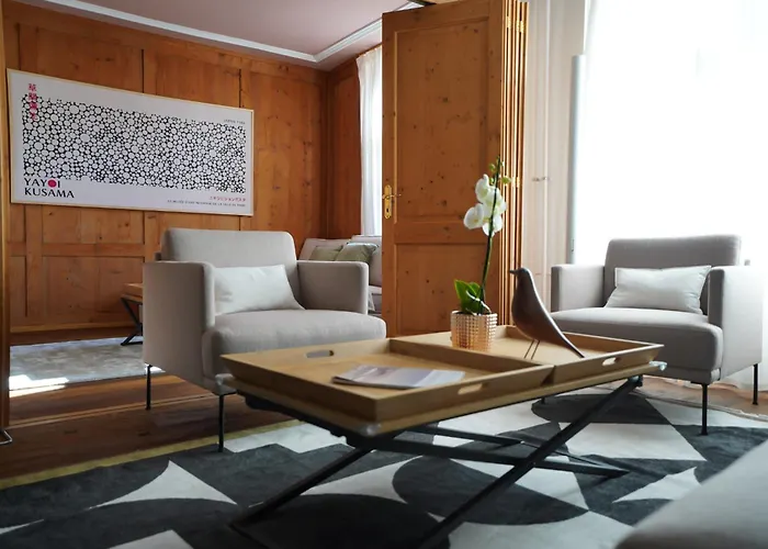 Rooftop Maisonette In Old Town Zúrich