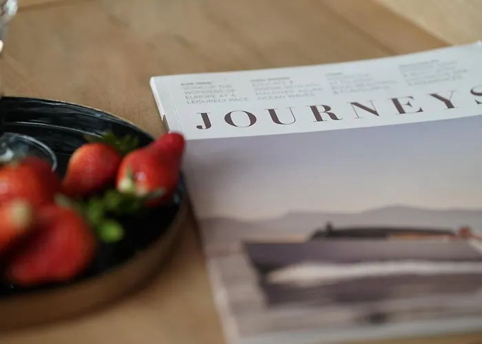 Rooftop Maisonette In Old Town Zúrich